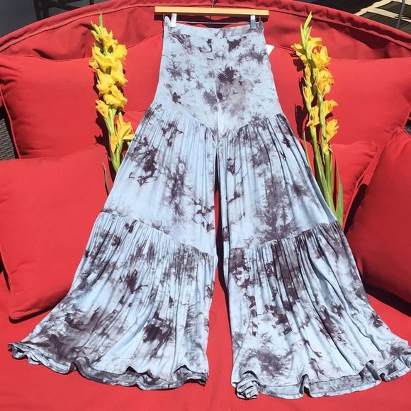 Pants - Bell Bottoms Comfy Yoga Sport Tie Dye NWT Size S/M